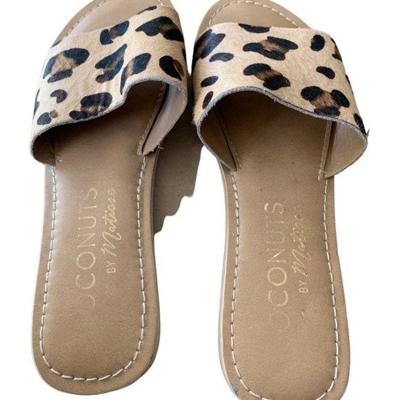 Coconuts leather leopard sandals women’s 5M - Picture 8 of 11